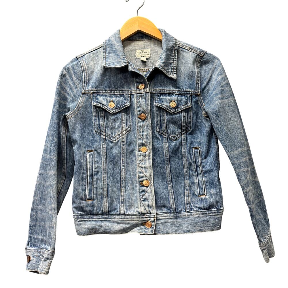 J Crew Jean Jacket Womens XS Blue Denim Classic Trucker Faded Wash Button Up